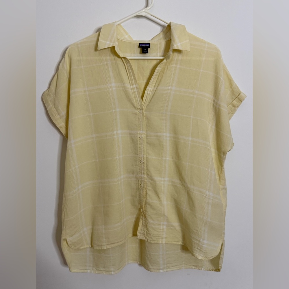 {Patagonia}-Size:M-Yellow Plaid Women's Top